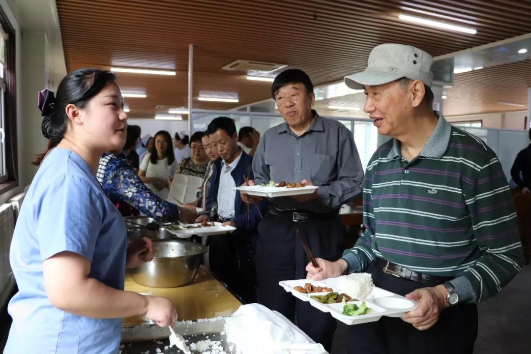 全国50余名专家学者，来鲁西老年护养院调研