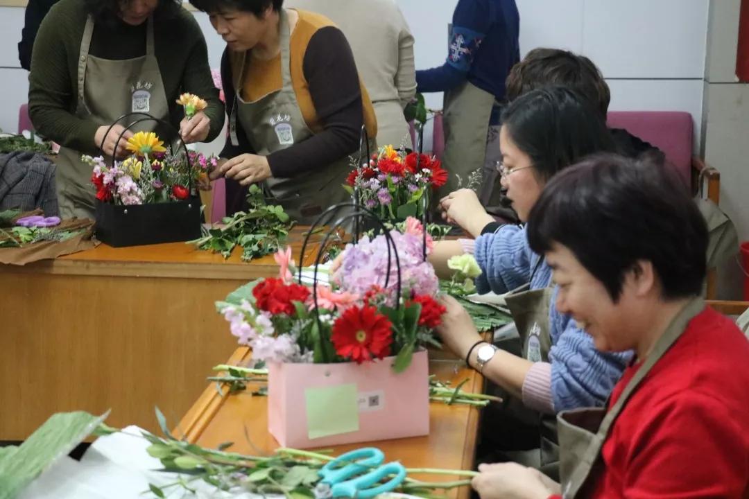 女神节，幸福像花儿一样