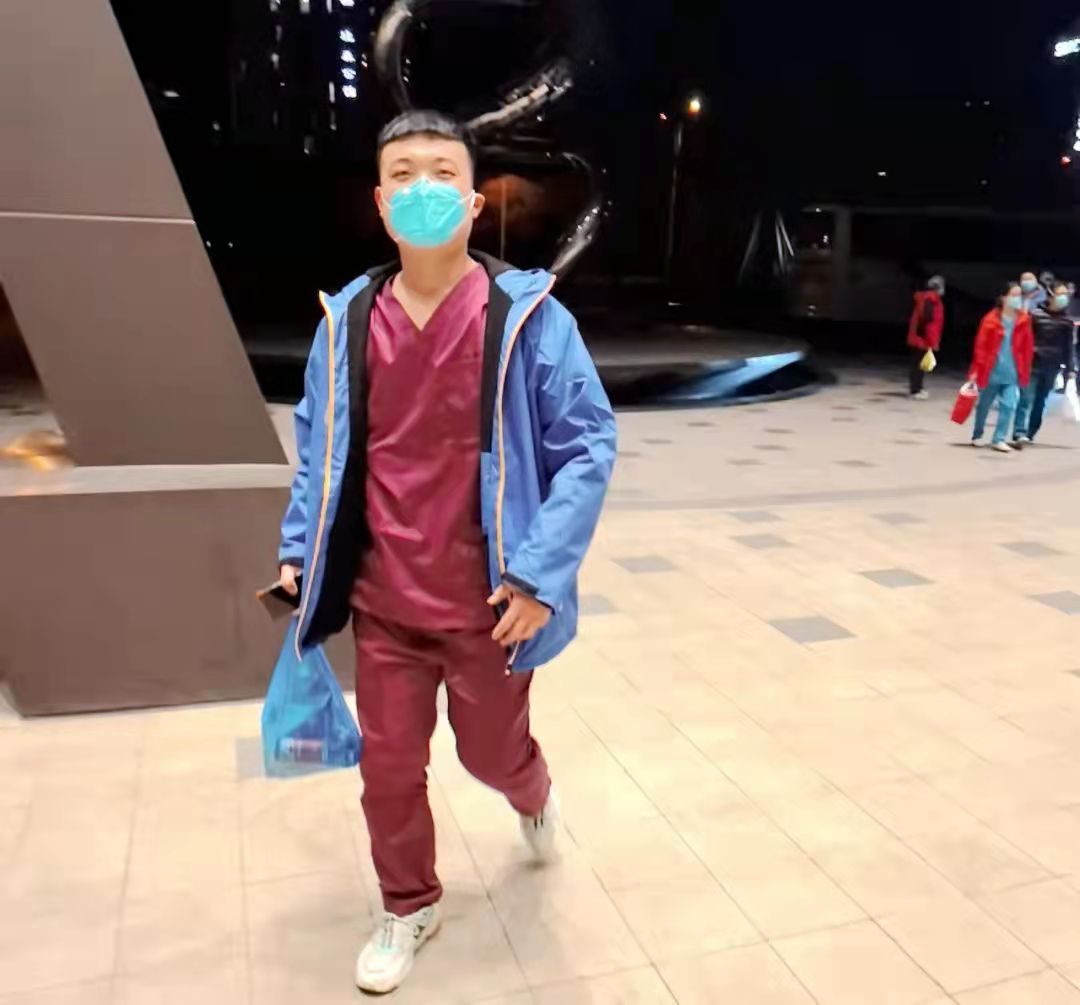 鲁西骨科医院护士奔赴上海战“疫”，全院职工与他并肩“战斗”！