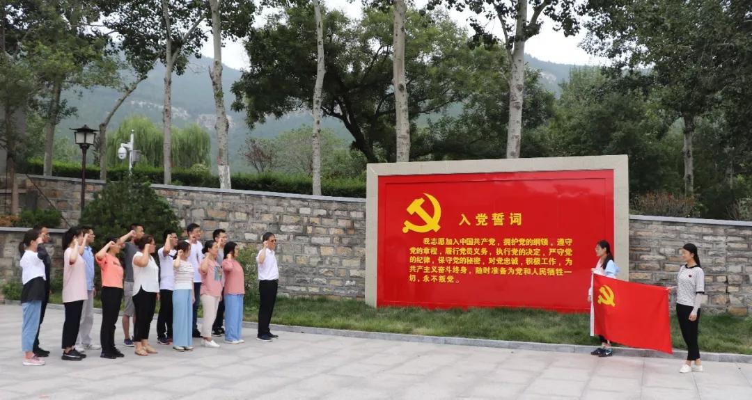 不忘初心锤炼党性修养！鲁西骨科医院党员赴济南接受红色教育